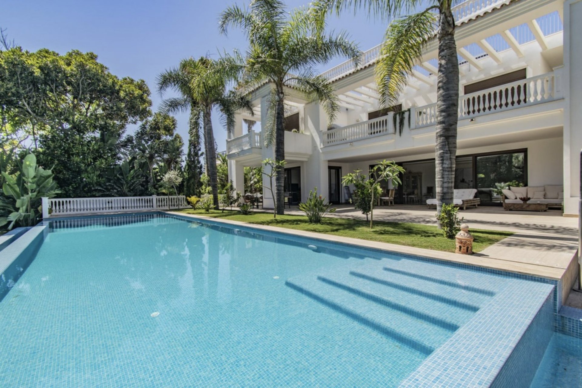 Wiederverkauf - Villa - Marbella - Guadalmina Baja