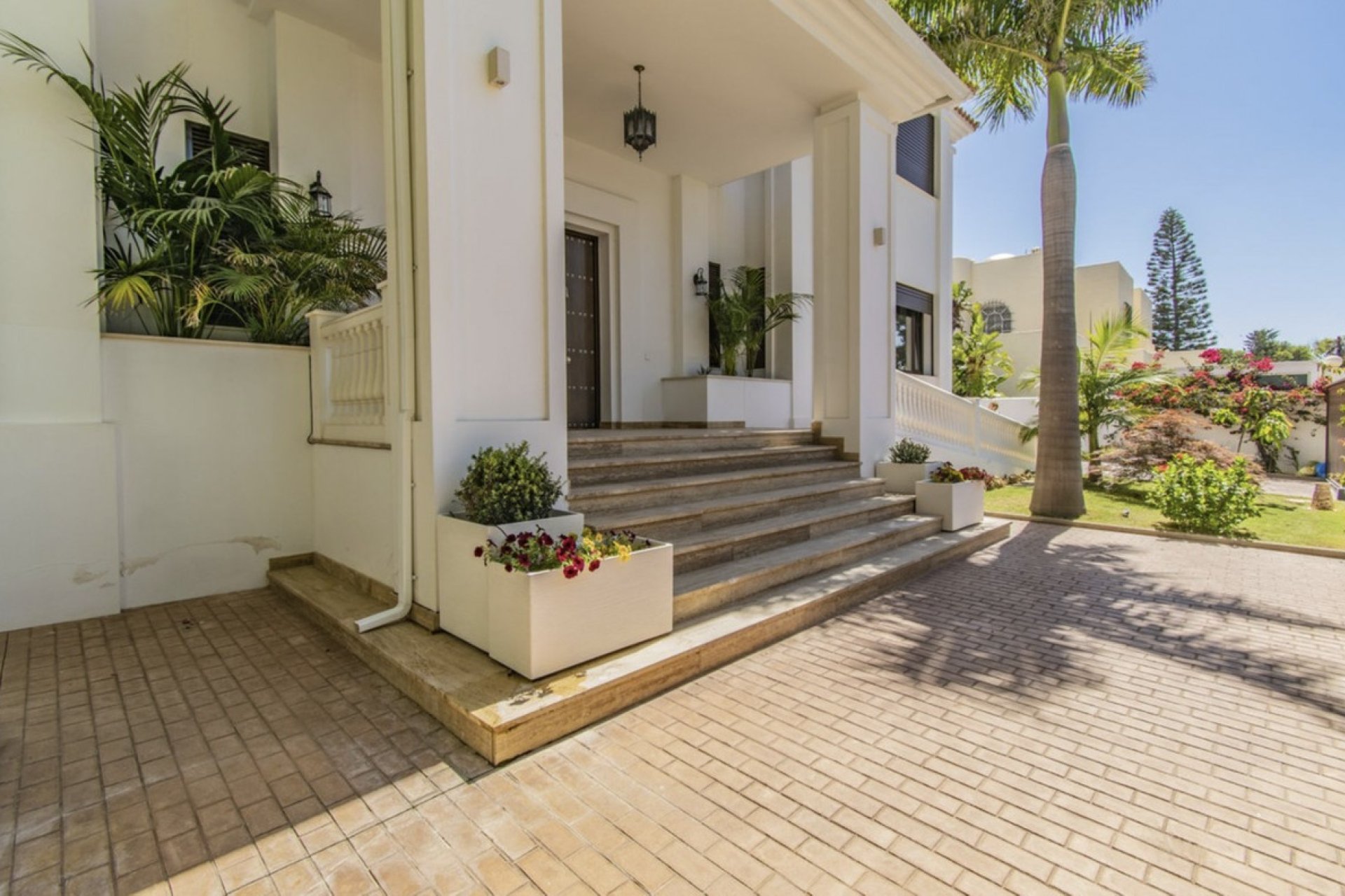 Wiederverkauf - Villa - Marbella - Guadalmina Baja