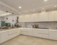 Wiederverkauf - Villa - Marbella - Guadalmina Baja
