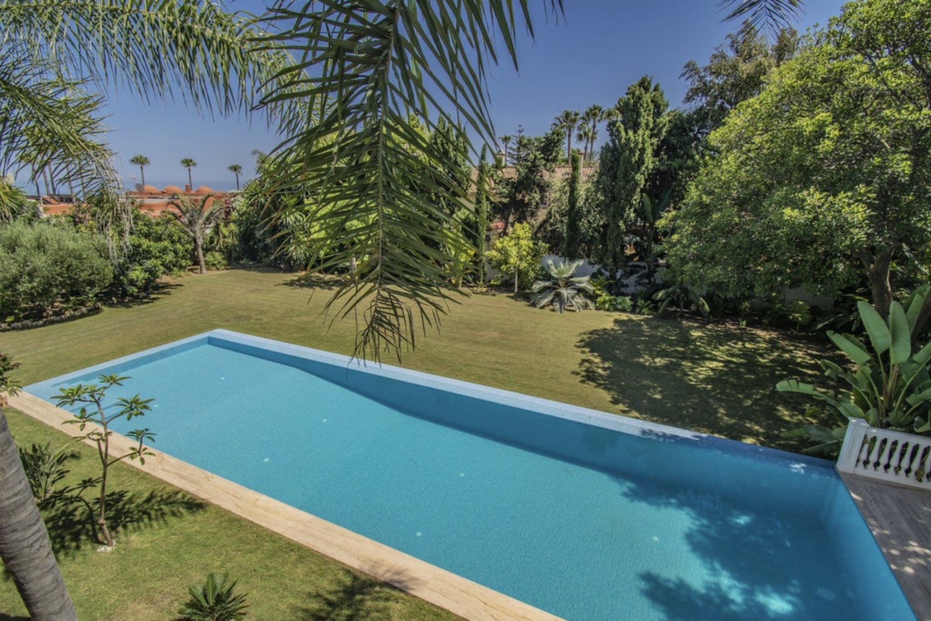 Wiederverkauf - Villa - Marbella - Guadalmina Baja