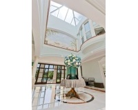 Wiederverkauf - Villa - Marbella - Guadalmina Baja