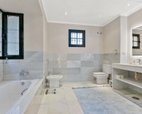 Wiederverkauf - Villa - Marbella - Guadalmina Baja
