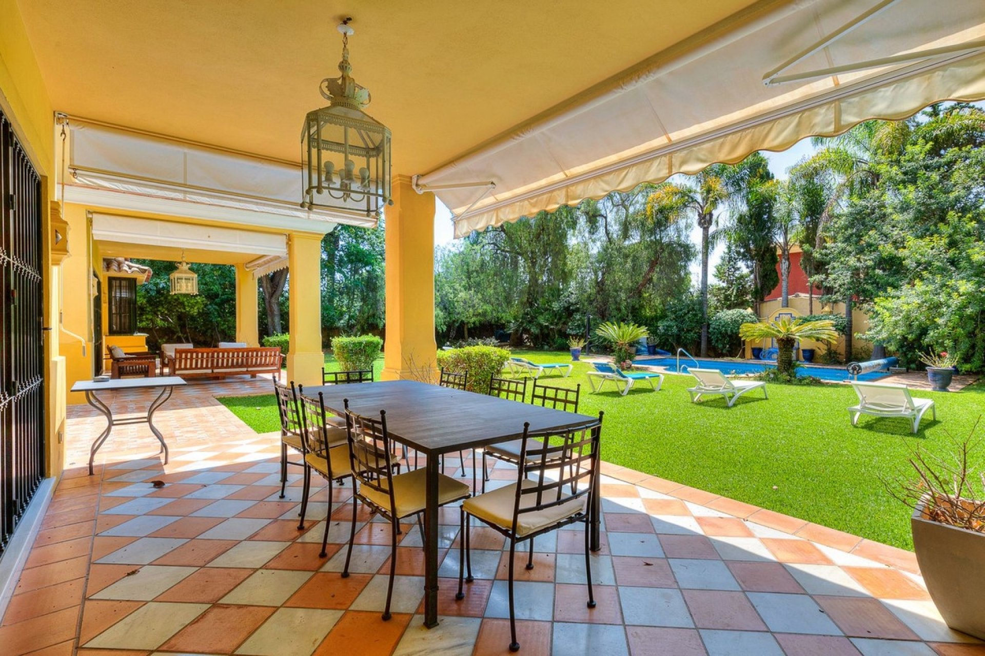 Wiederverkauf - Villa - Marbella - Guadalmina Baja