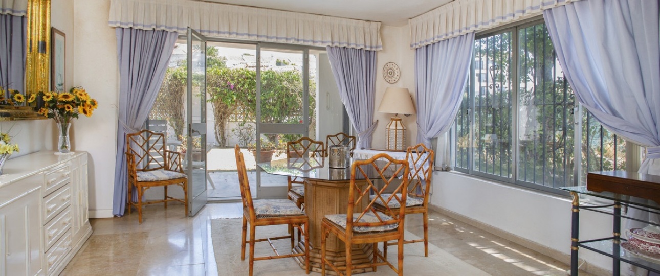 Wiederverkauf - Villa - Marbella - Guadalmina Baja