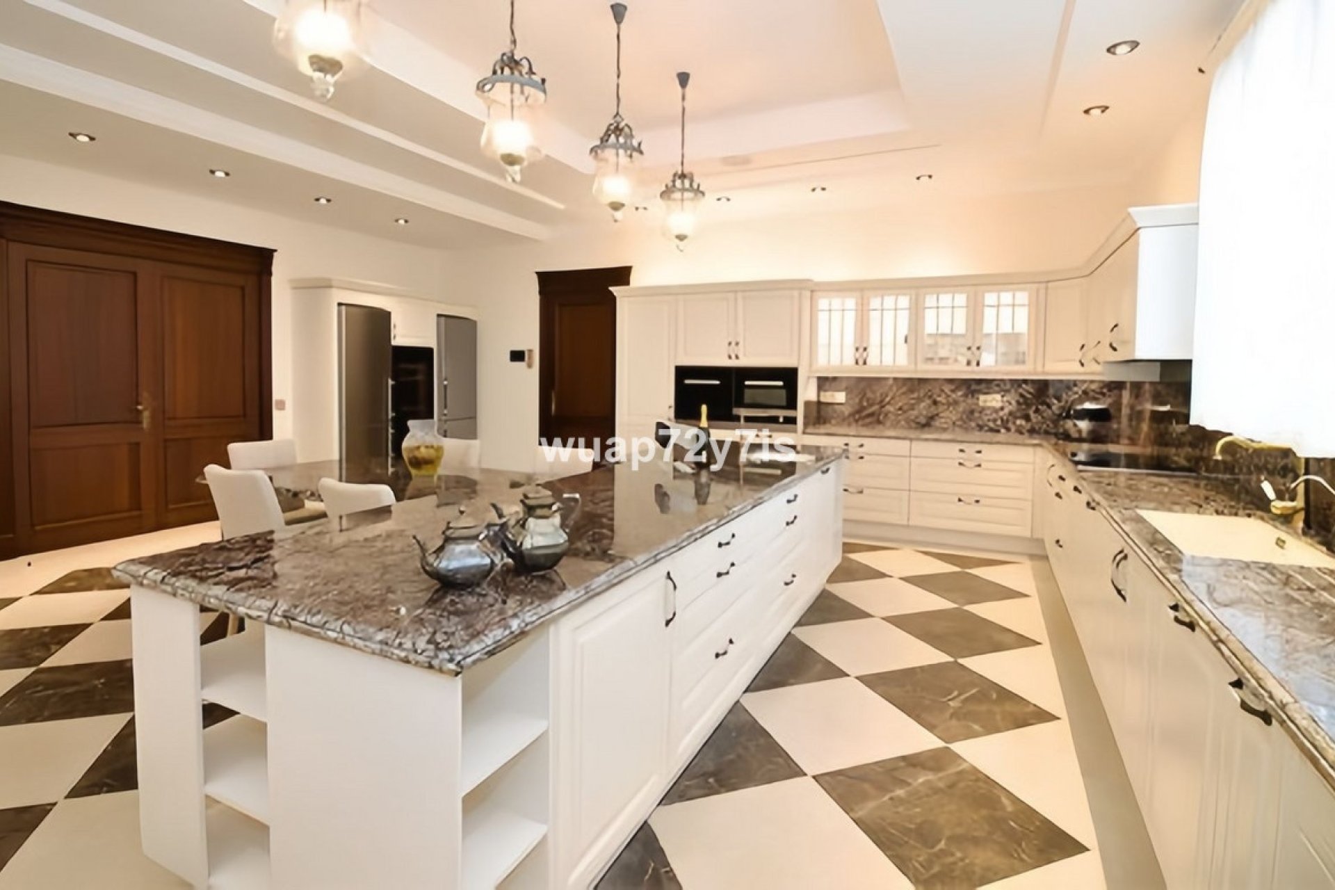 Wiederverkauf - Villa - Marbella - Guadalmina Baja