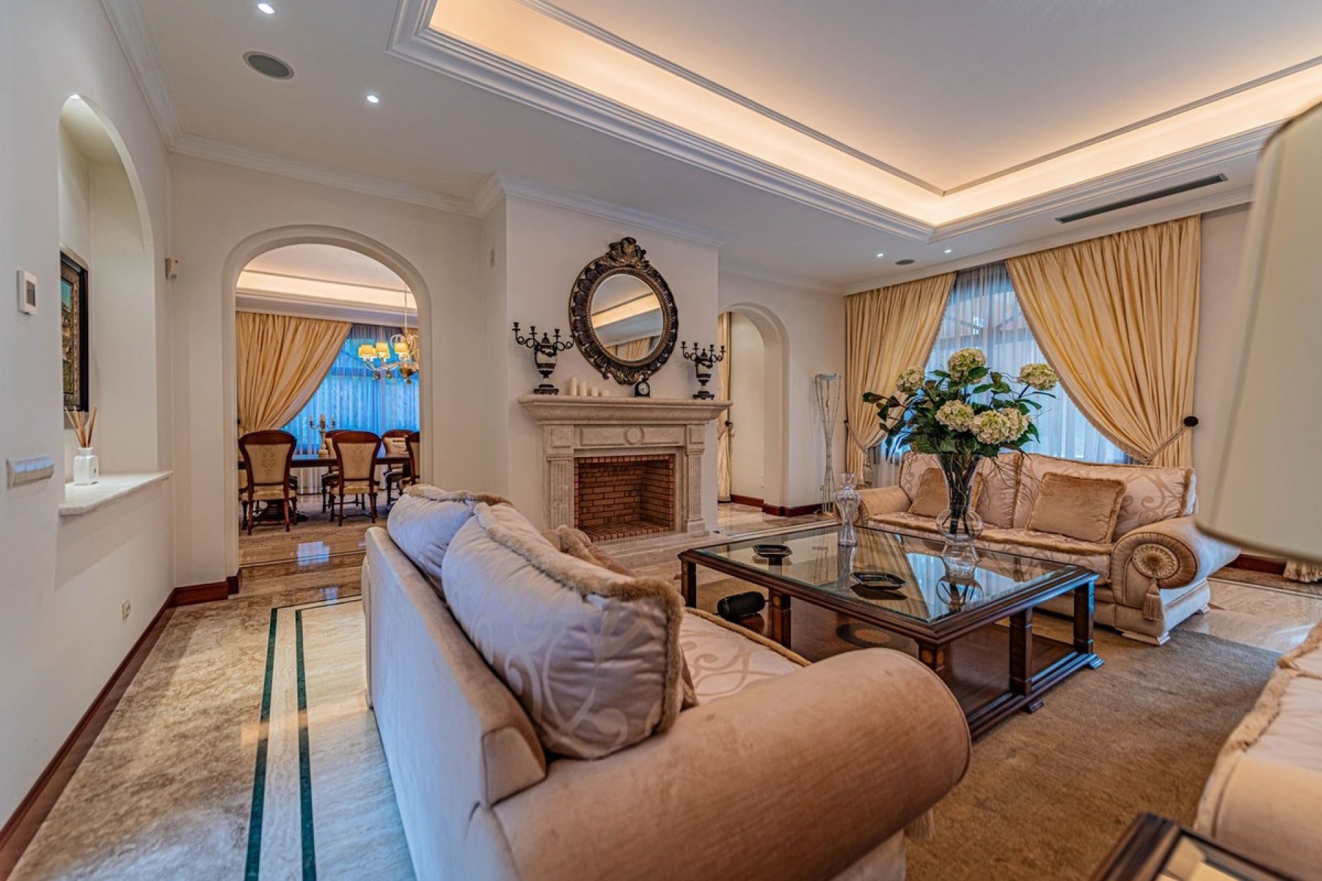 Wiederverkauf - Villa - Marbella - Guadalmina Baja