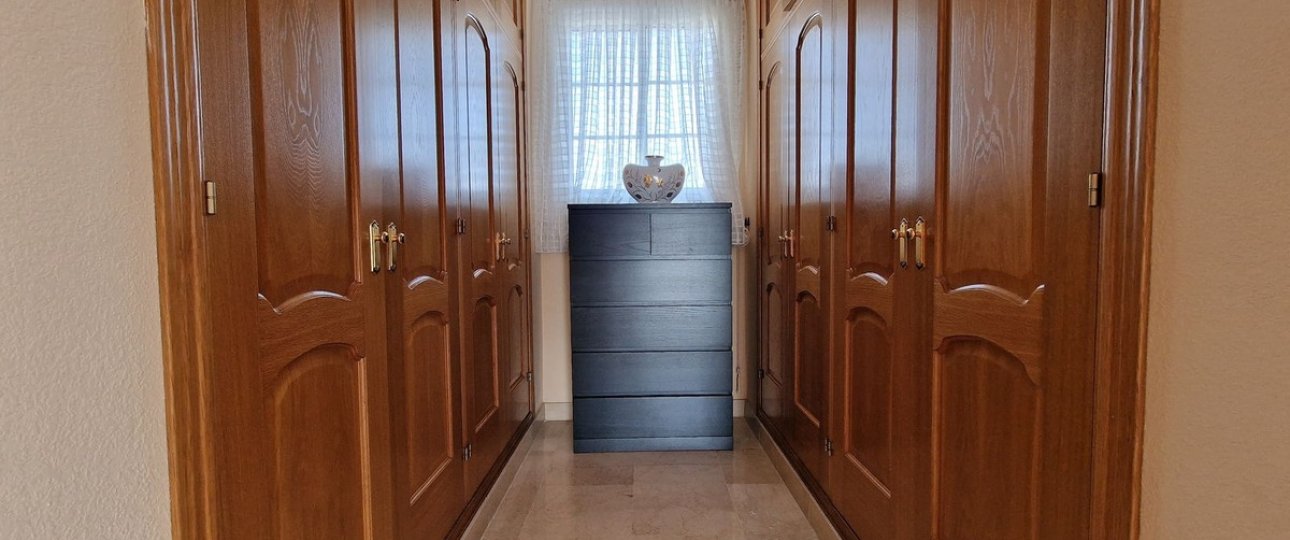 Wiederverkauf - Villa - Marbella - Guadalmina Baja