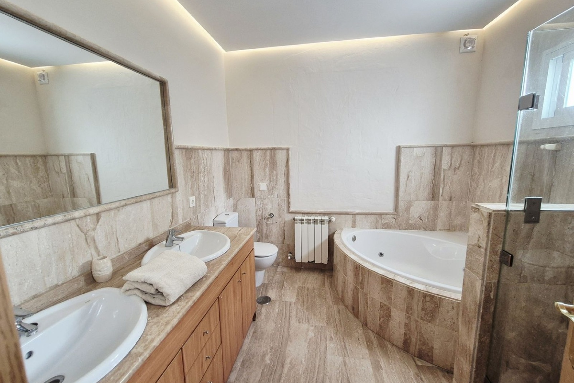 Wiederverkauf - Villa - Marbella - Guadalmina Baja