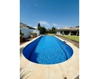 Wiederverkauf - Villa - Marbella - Guadalmina Baja
