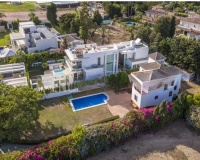 Wiederverkauf - Villa - Marbella - Guadalmina Baja