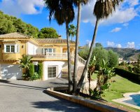 Wiederverkauf - Villa - Marbella - Hacienda Las Chapas