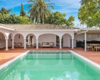 Wiederverkauf - Villa - Marbella - Hacienda Las Chapas