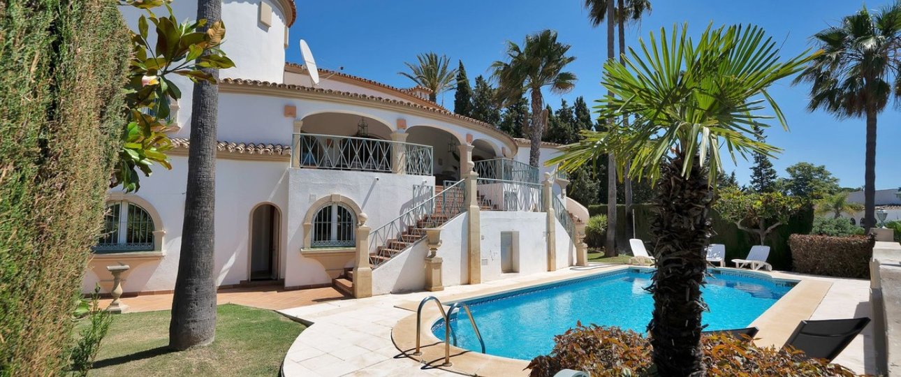 Wiederverkauf - Villa - Marbella - Hacienda Las Chapas