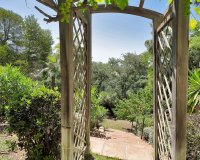 Wiederverkauf - Villa - Marbella - Hacienda Las Chapas