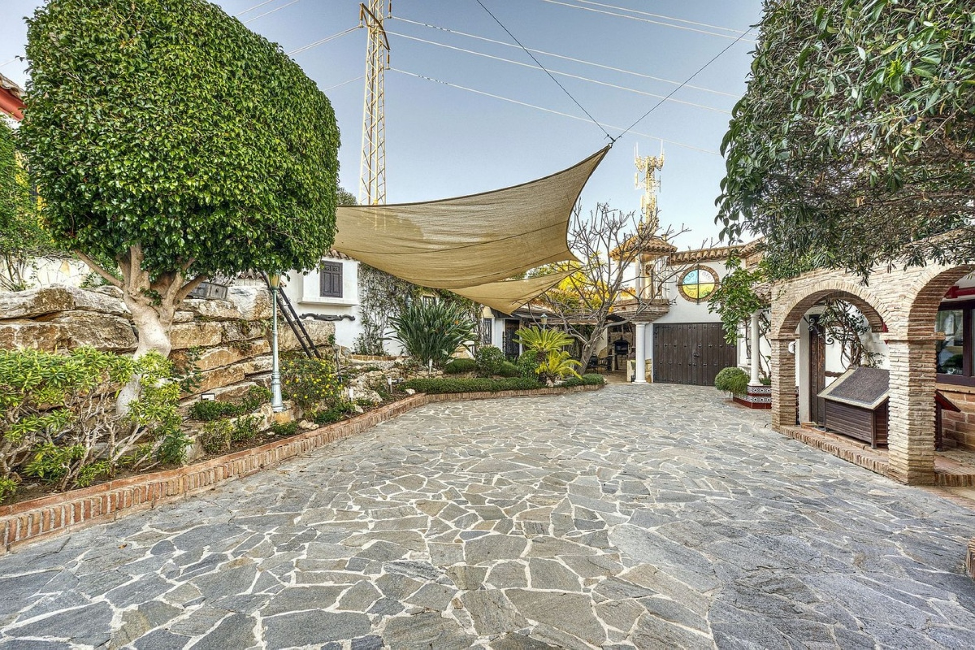 Wiederverkauf - Villa - Marbella - Hacienda Las Chapas