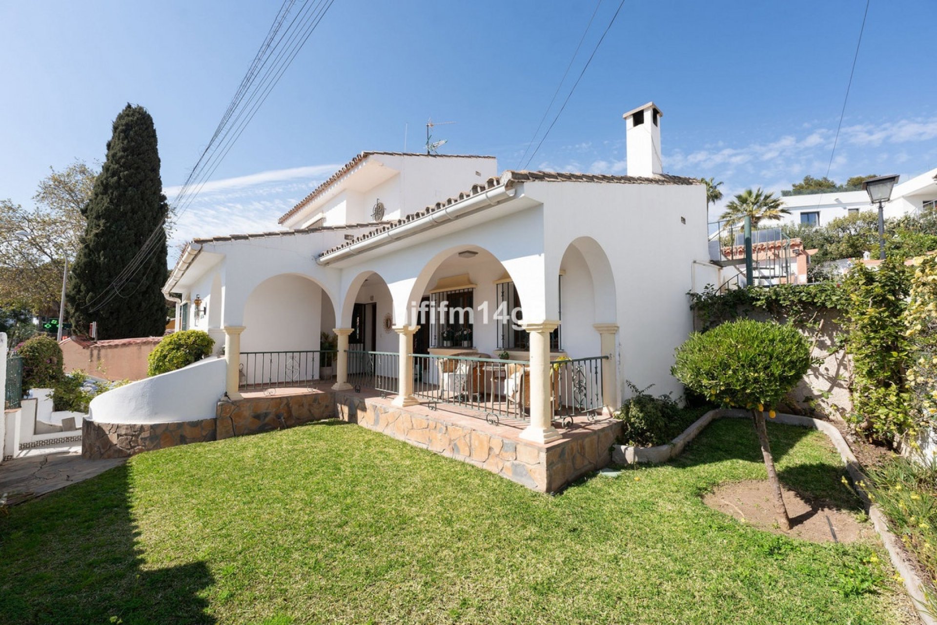 Wiederverkauf - Villa - Marbella - La Campana