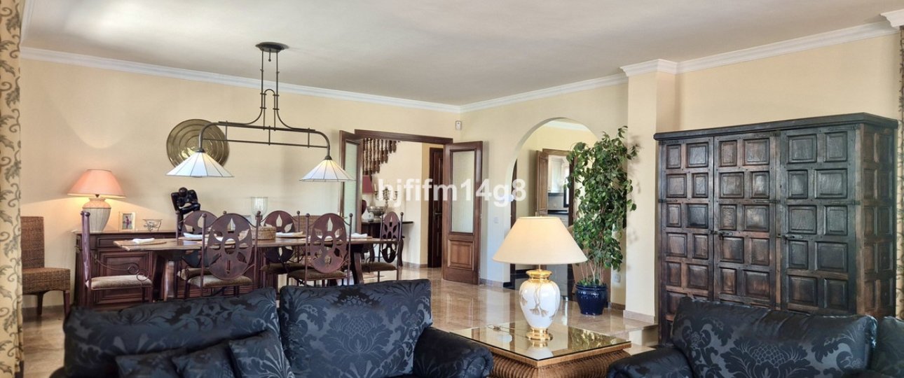 Wiederverkauf - Villa - Marbella - La Campana