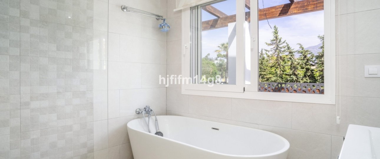 Wiederverkauf - Villa - Marbella - La Campana