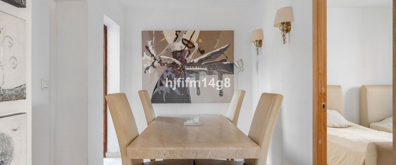 Wiederverkauf - Villa - Marbella - La Campana