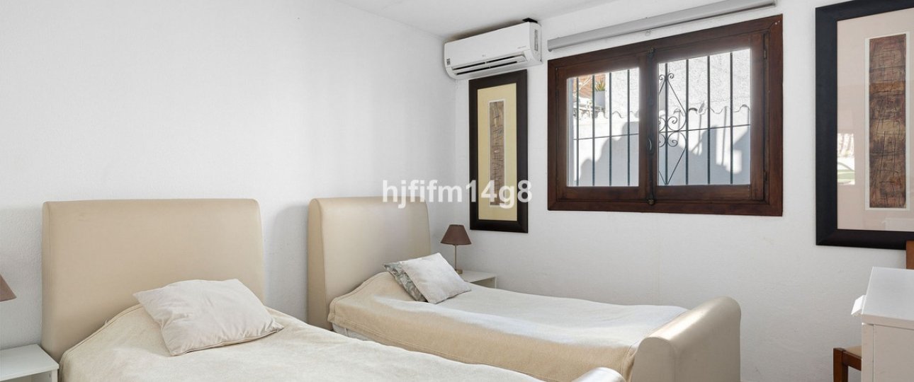 Wiederverkauf - Villa - Marbella - La Campana