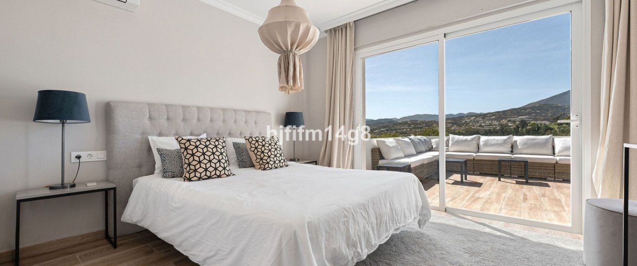 Wiederverkauf - Villa - Marbella - La Campana
