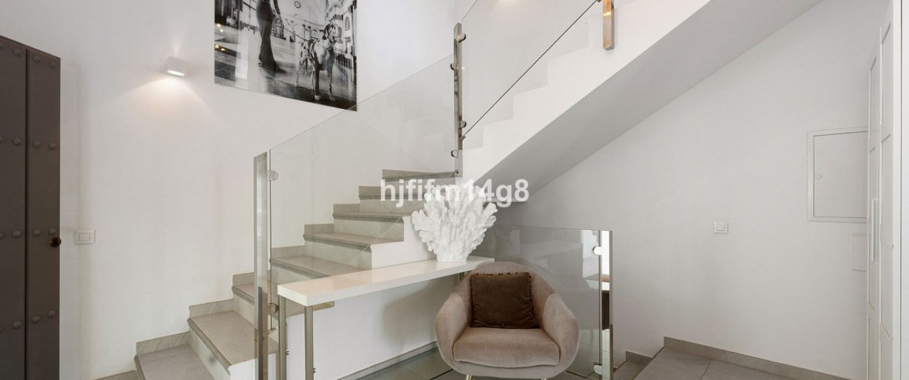 Wiederverkauf - Villa - Marbella - La Campana