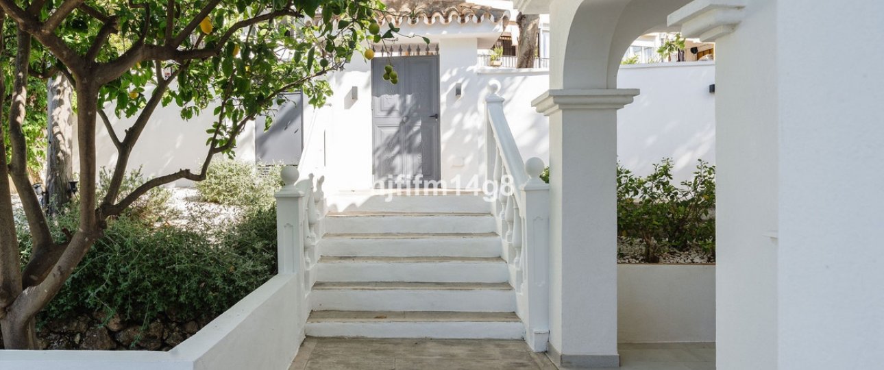 Wiederverkauf - Villa - Marbella - La Campana