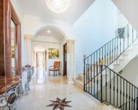 Wiederverkauf - Villa - Marbella - La Mairena