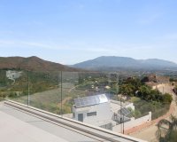 Wiederverkauf - Villa - Marbella - La Mairena