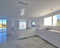 Wiederverkauf - Villa - Marbella - La Mairena