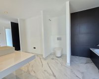 Wiederverkauf - Villa - Marbella - La Mairena