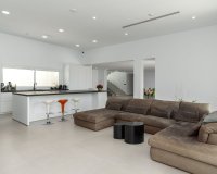 Wiederverkauf - Villa - Marbella - La Mairena