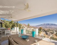 Wiederverkauf - Villa - Marbella - La Mairena