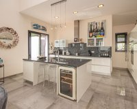 Wiederverkauf - Villa - Marbella - La Mairena