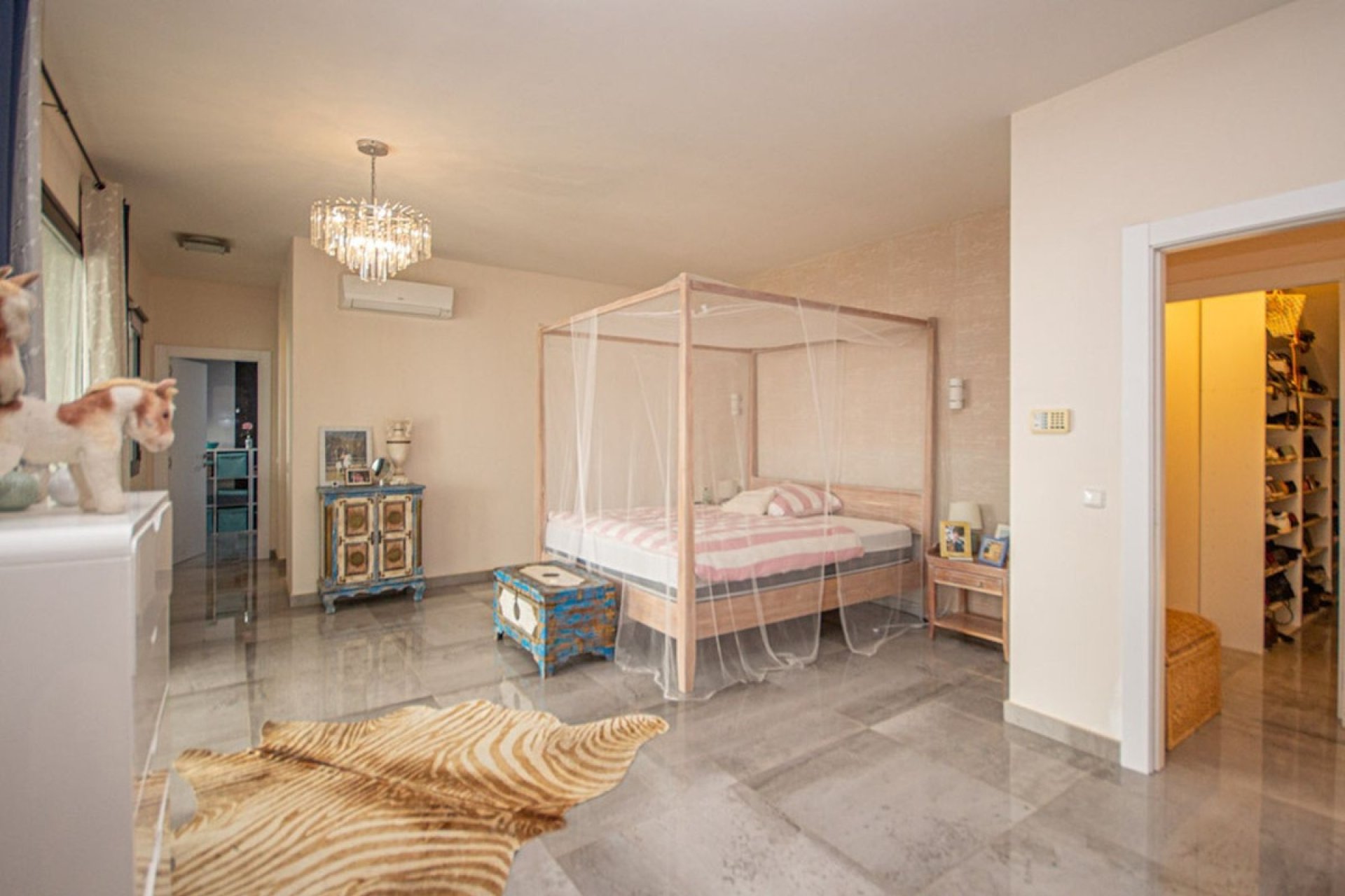 Wiederverkauf - Villa - Marbella - La Mairena