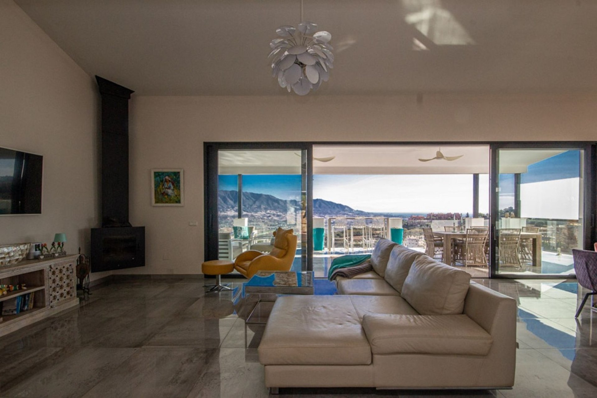 Wiederverkauf - Villa - Marbella - La Mairena