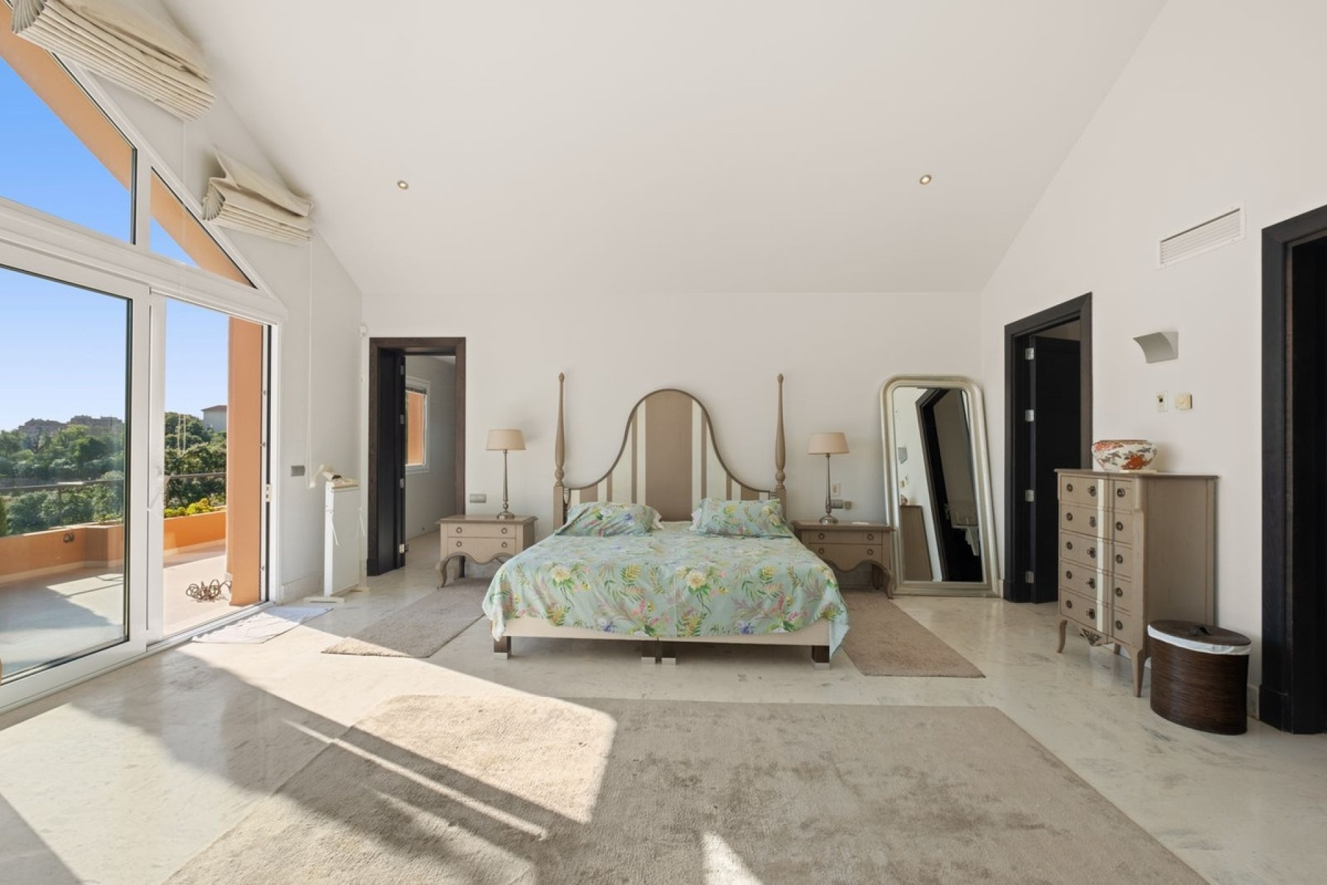 Wiederverkauf - Villa - Marbella - La Mairena