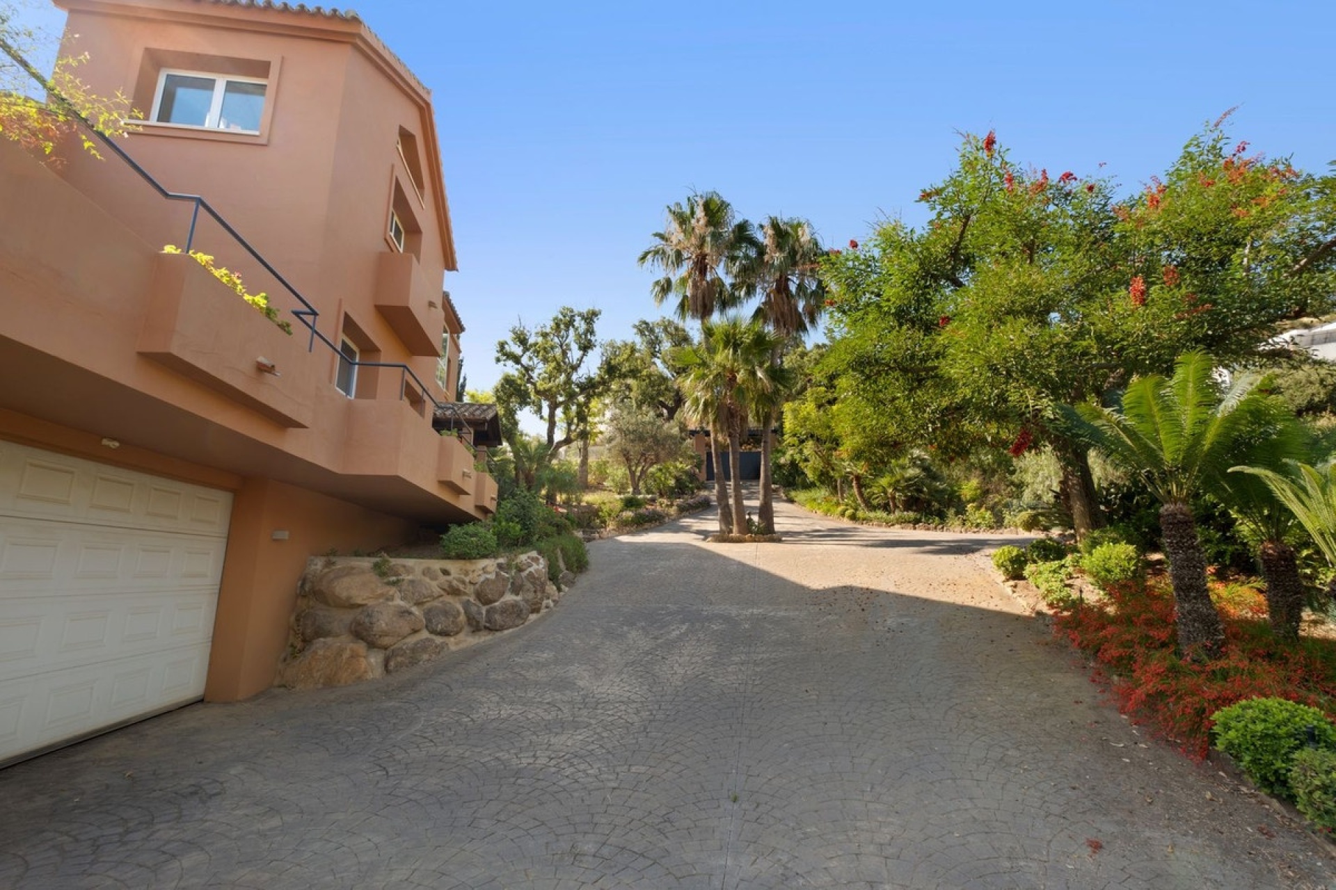 Wiederverkauf - Villa - Marbella - La Mairena