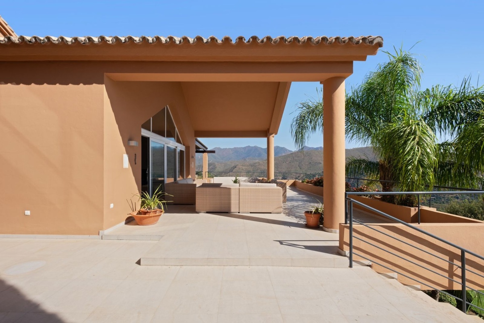 Wiederverkauf - Villa - Marbella - La Mairena
