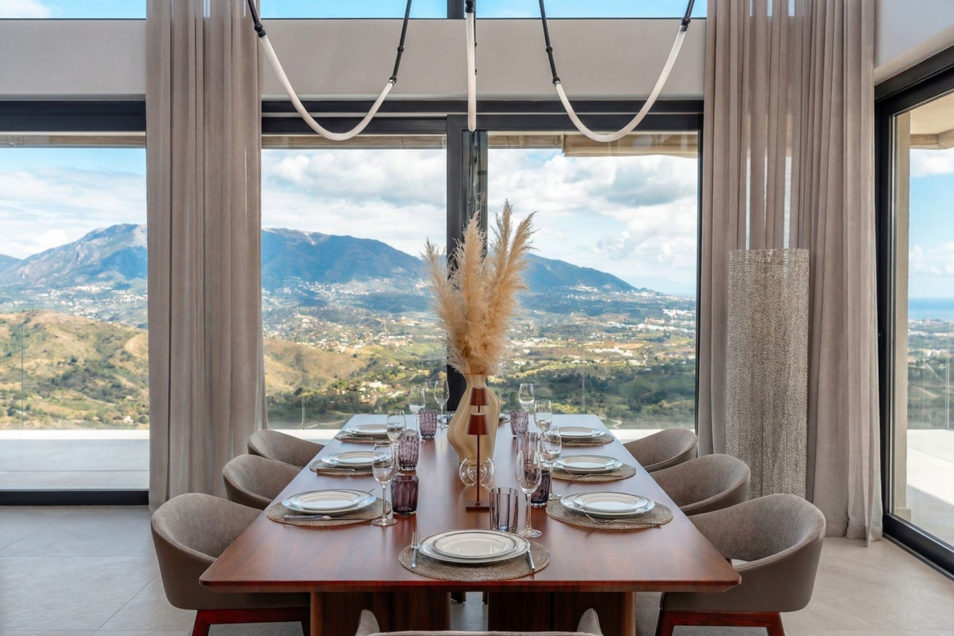 Wiederverkauf - Villa - Marbella - La Mairena