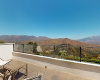 Wiederverkauf - Villa - Marbella - La Mairena