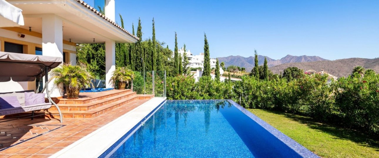 Wiederverkauf - Villa - Marbella - La Mairena