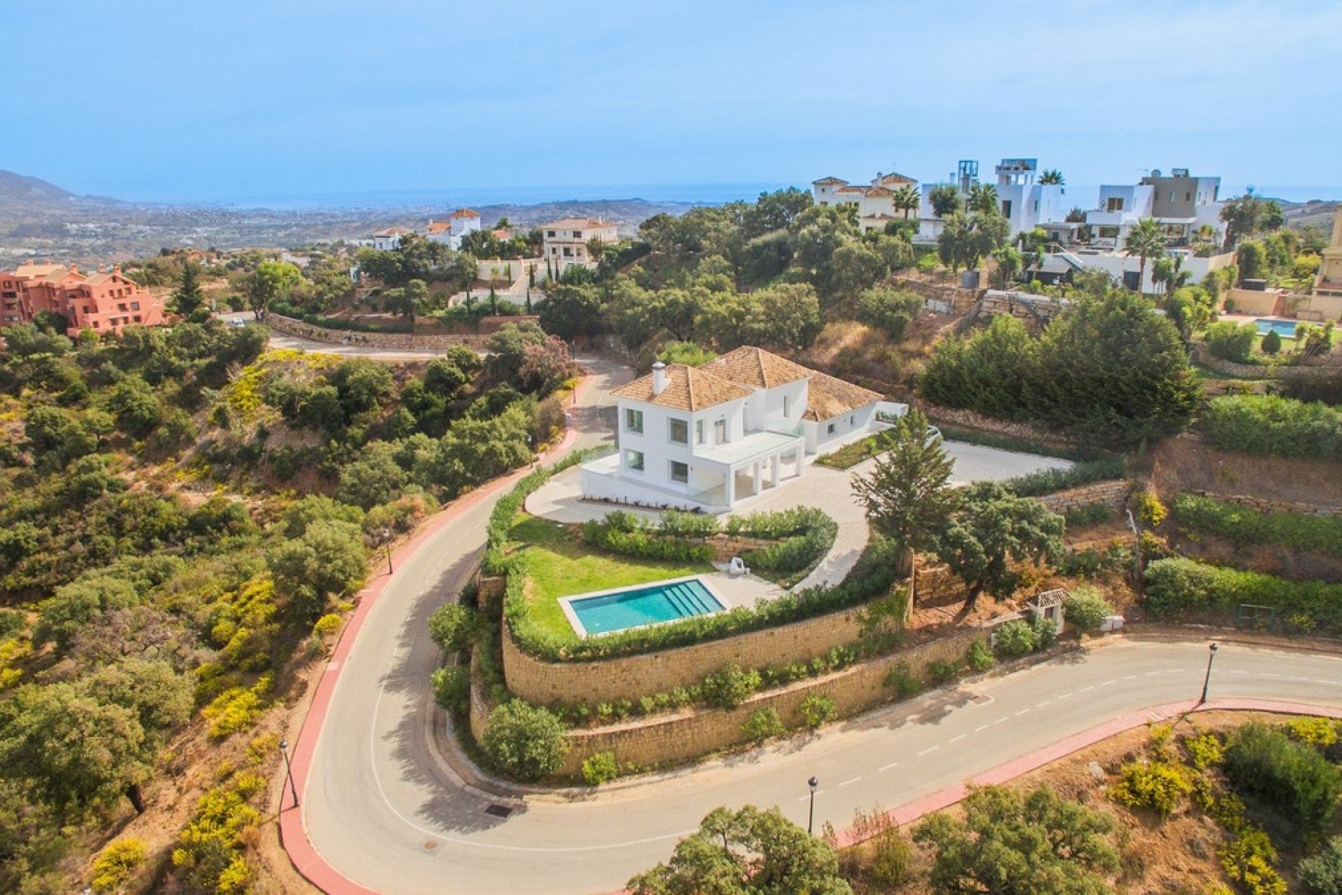 Wiederverkauf - Villa - Marbella - La Mairena