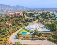 Wiederverkauf - Villa - Marbella - La Mairena