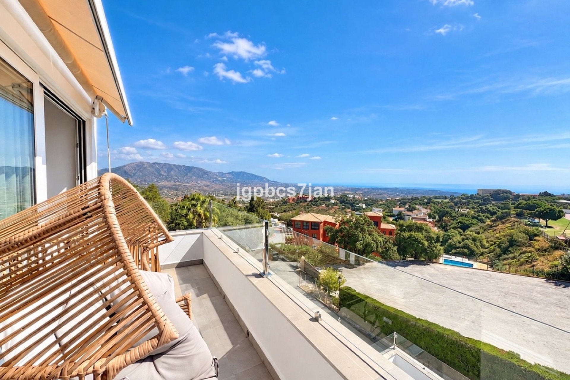 Wiederverkauf - Villa - Marbella - La Mairena