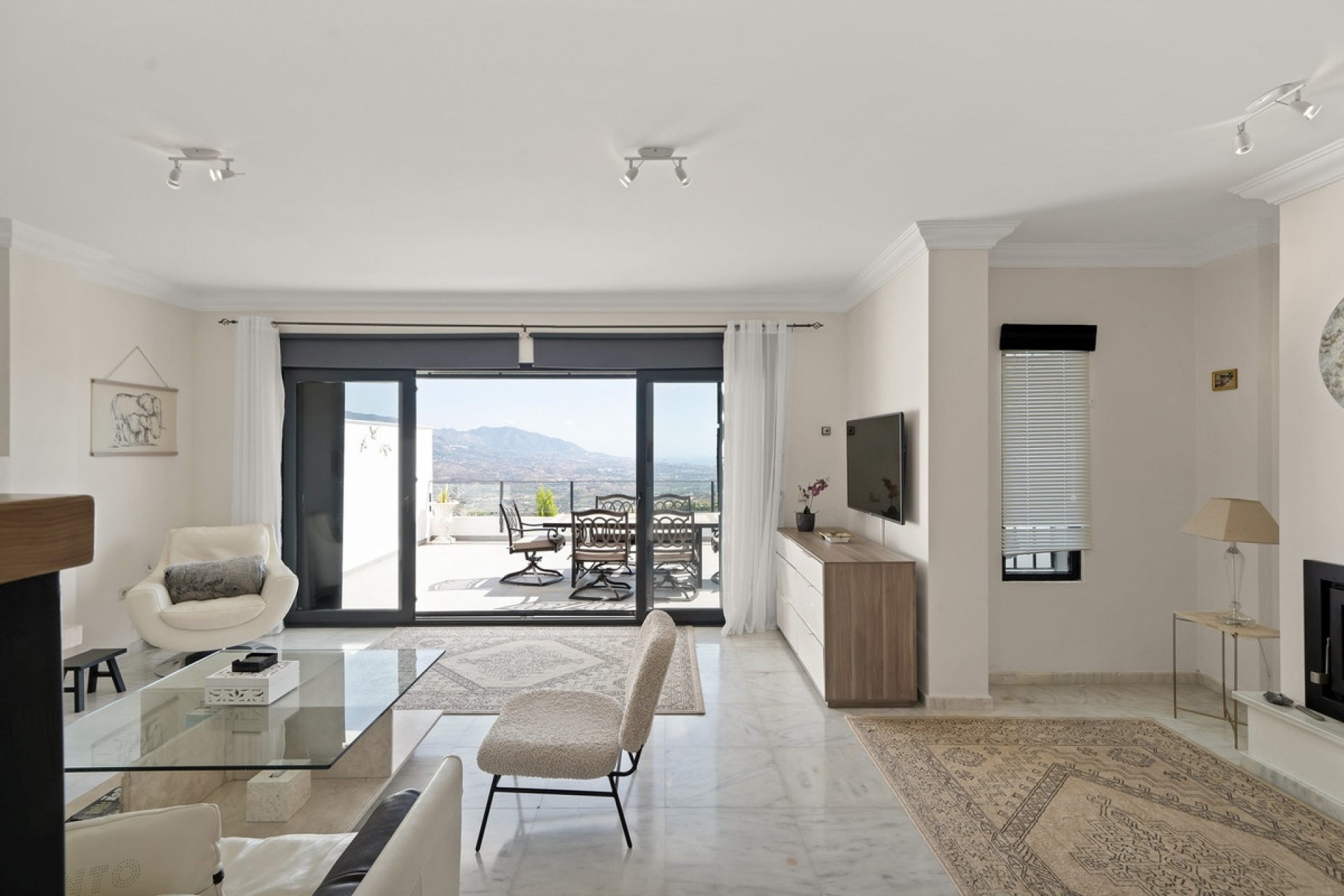 Wiederverkauf - Villa - Marbella - La Mairena