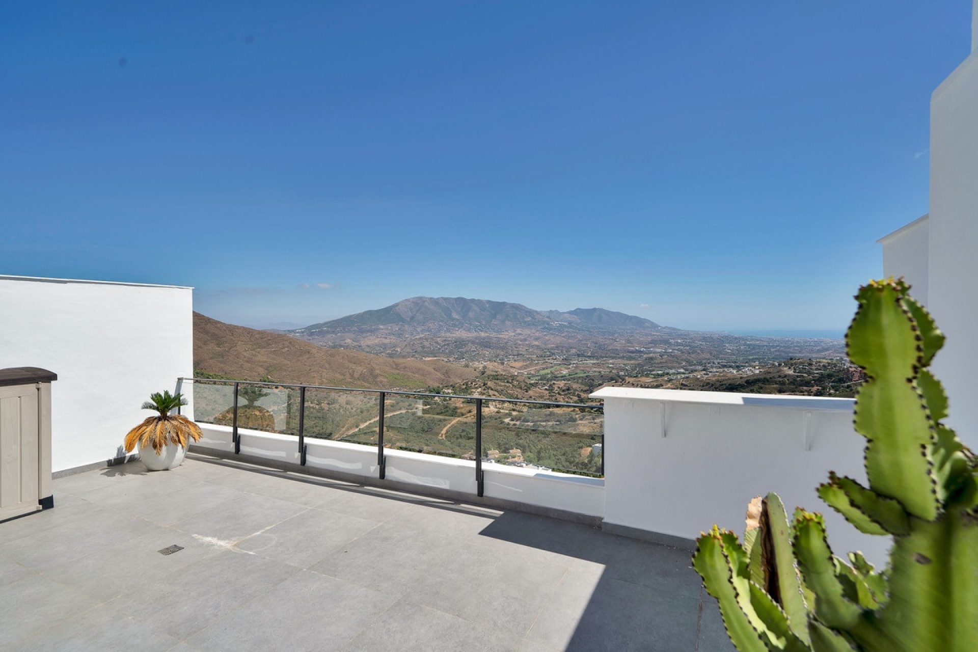 Wiederverkauf - Villa - Marbella - La Mairena