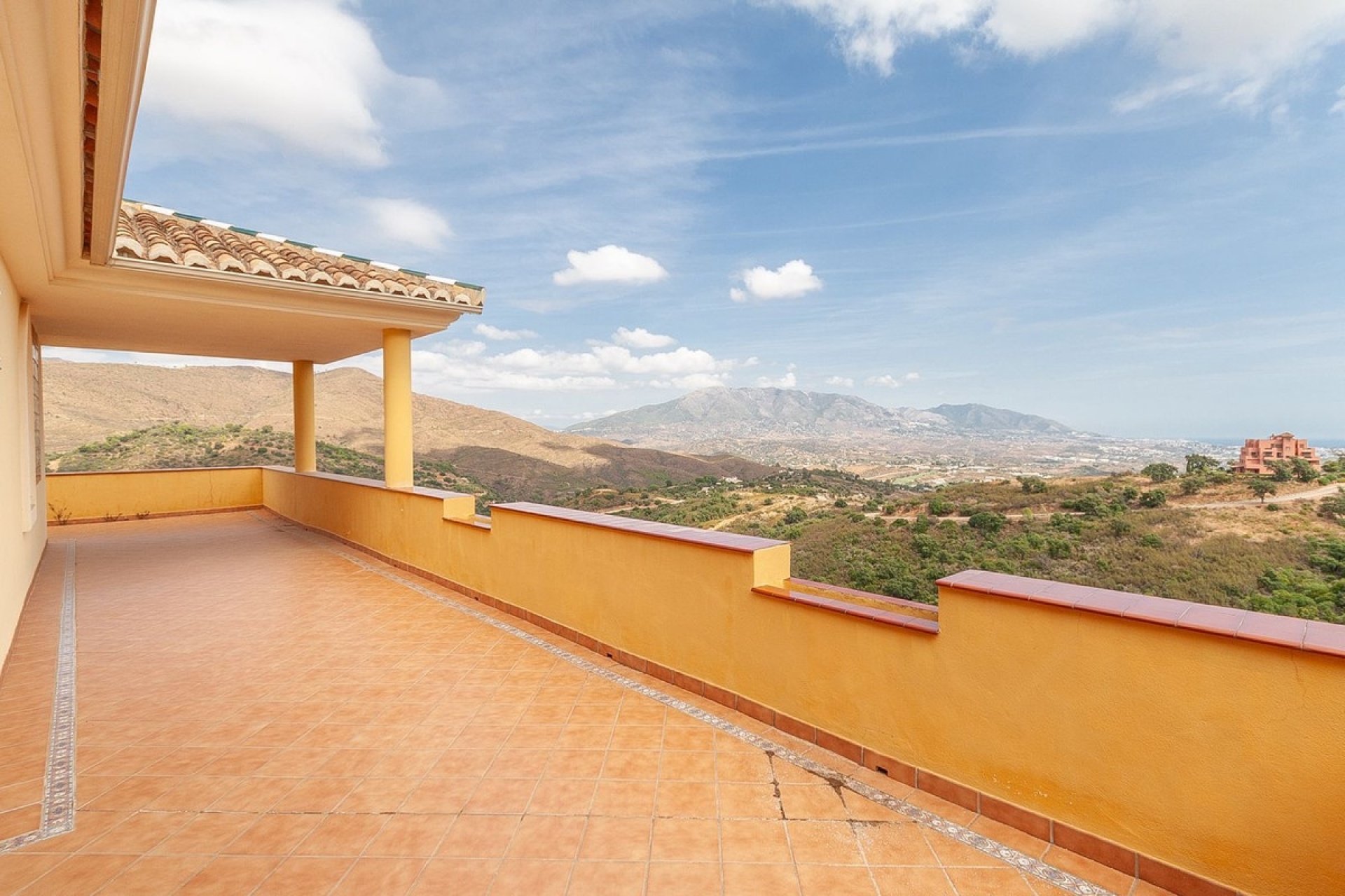 Wiederverkauf - Villa - Marbella - La Mairena