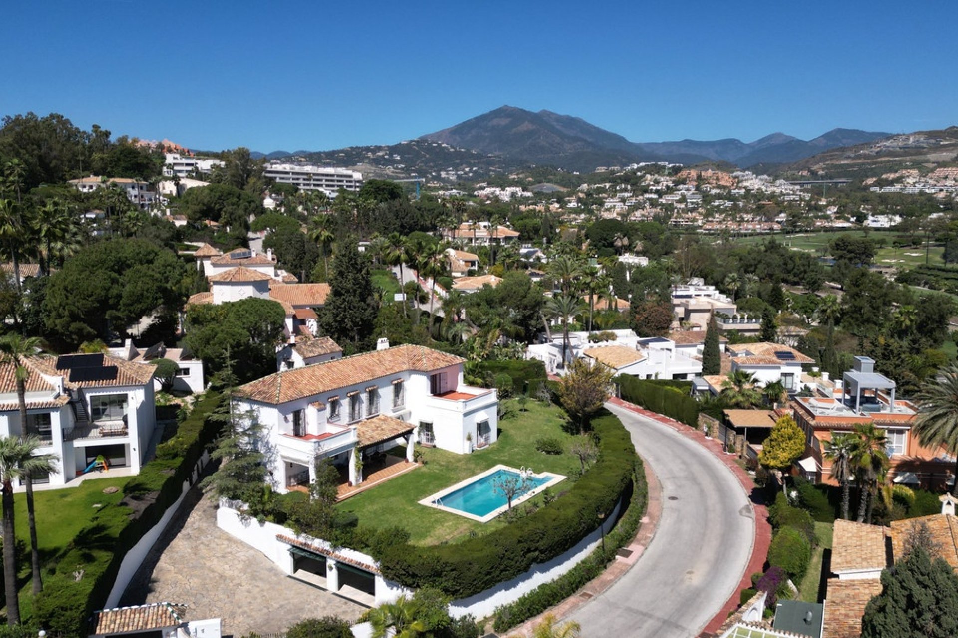 Wiederverkauf - Villa - Marbella - Las Brisas
