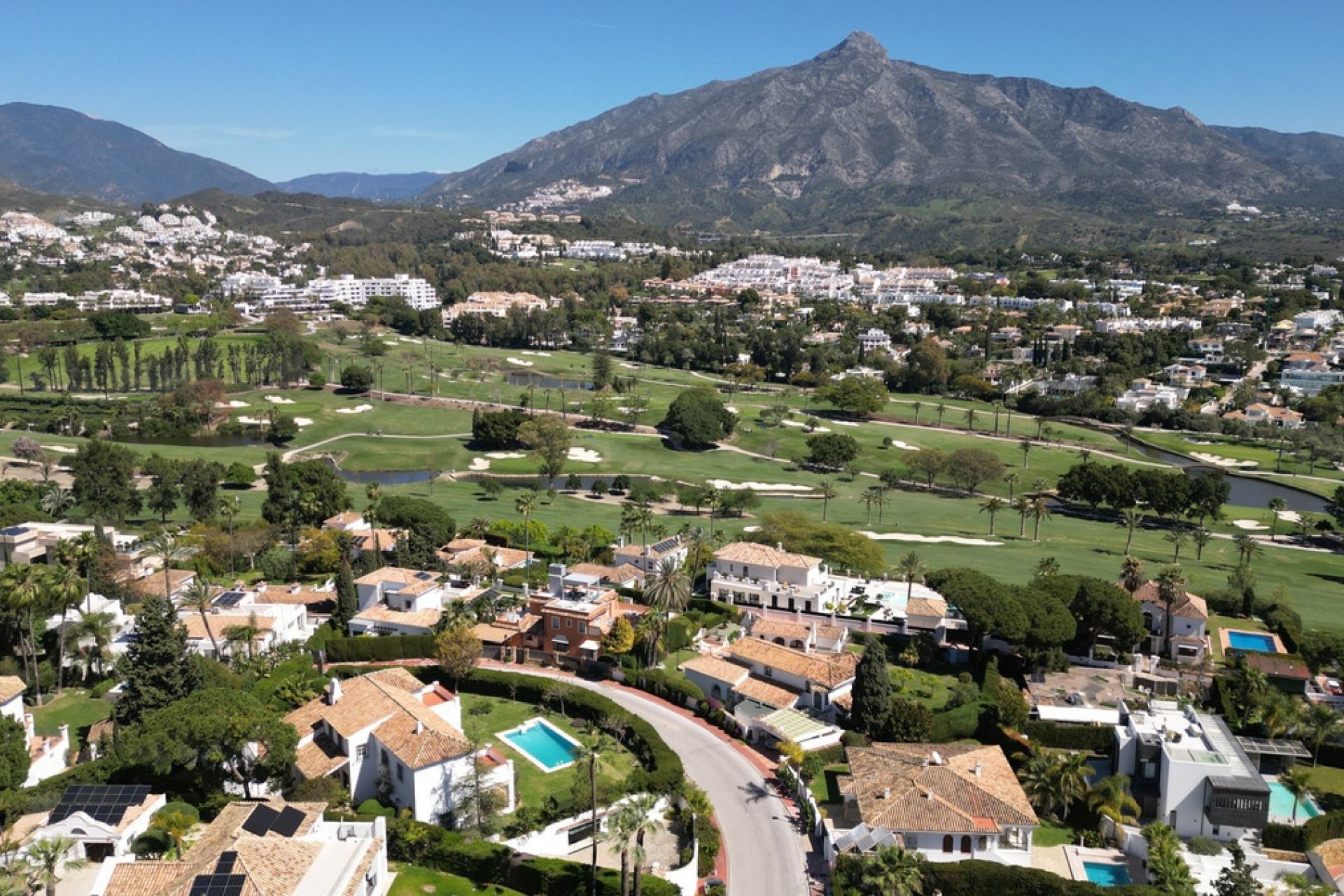 Wiederverkauf - Villa - Marbella - Las Brisas